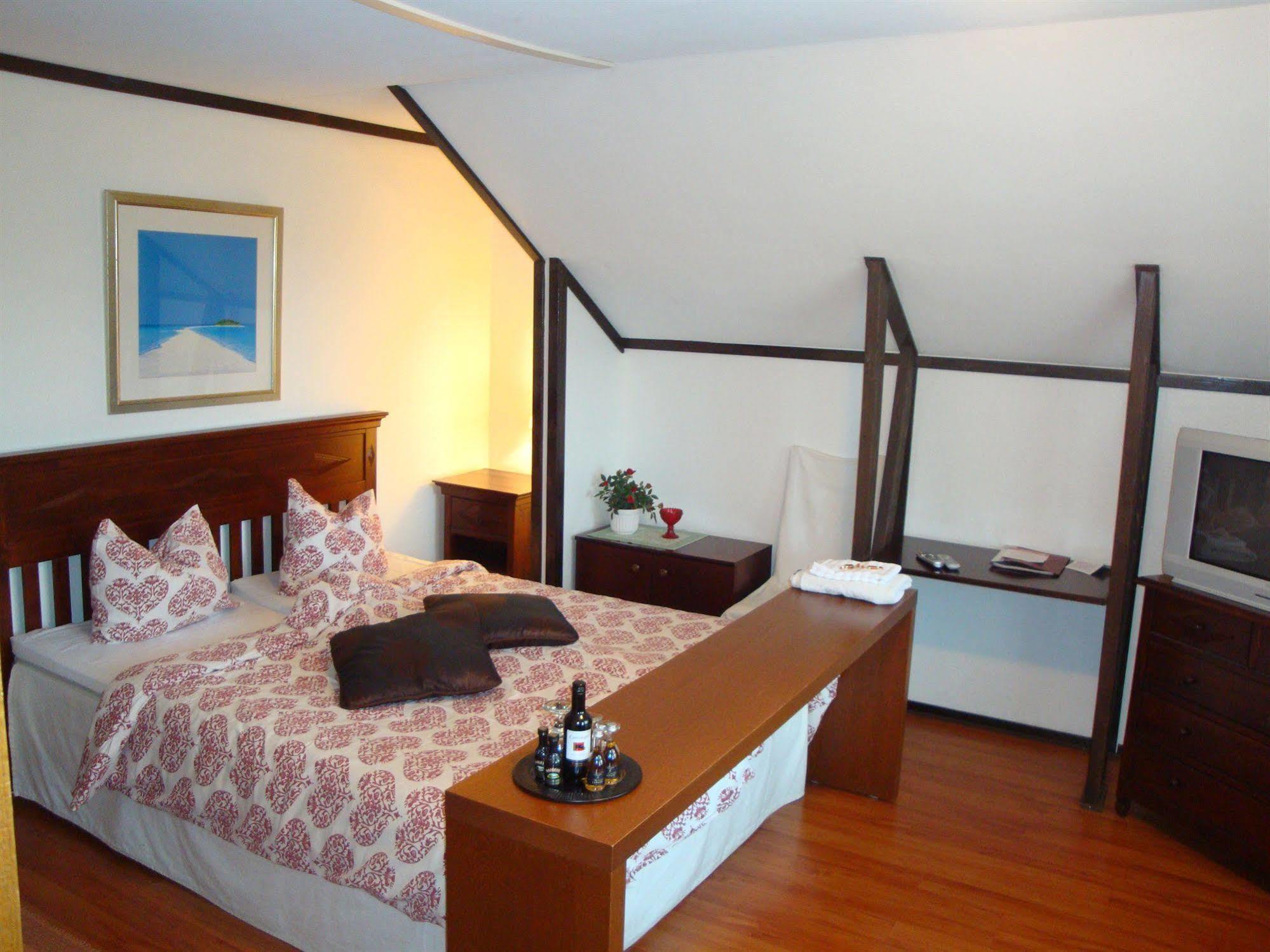 Cronin'S Guesthouse Bed & Breakfast Heinola Ngoại thất bức ảnh